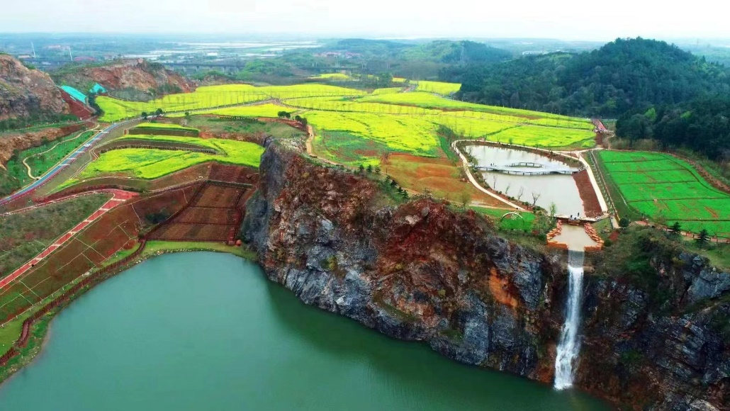 我校中國地質大學(武漢)獲產學研合作創新成果優秀獎-地大熱能 我校中國地質大學(武漢)獲產學研合作創新成果優秀獎-地大熱能